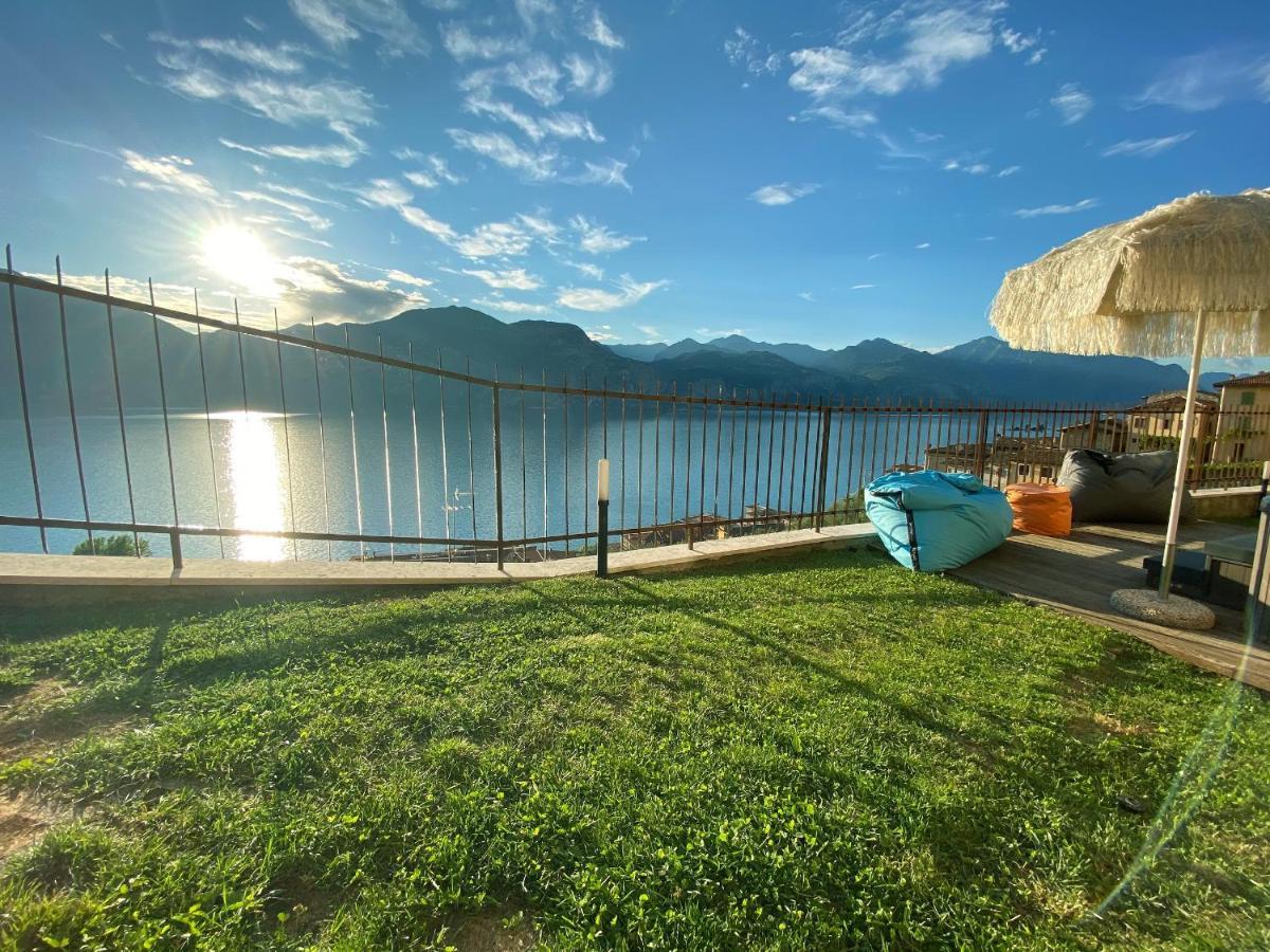 Appartamenti Iride Brenzone sul Garda Esterno foto